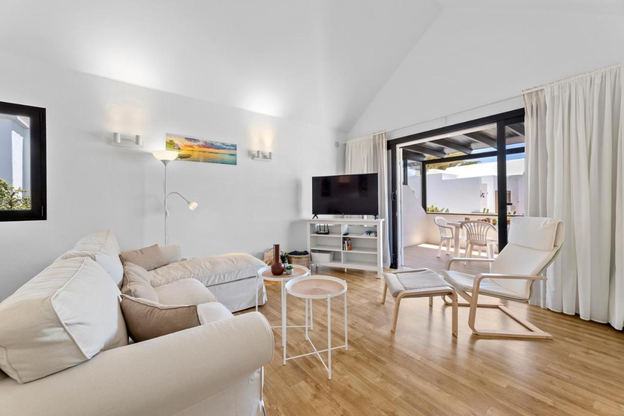 Home2Book Design House Bastian Beach Коста-Тегисе Экстерьер фото